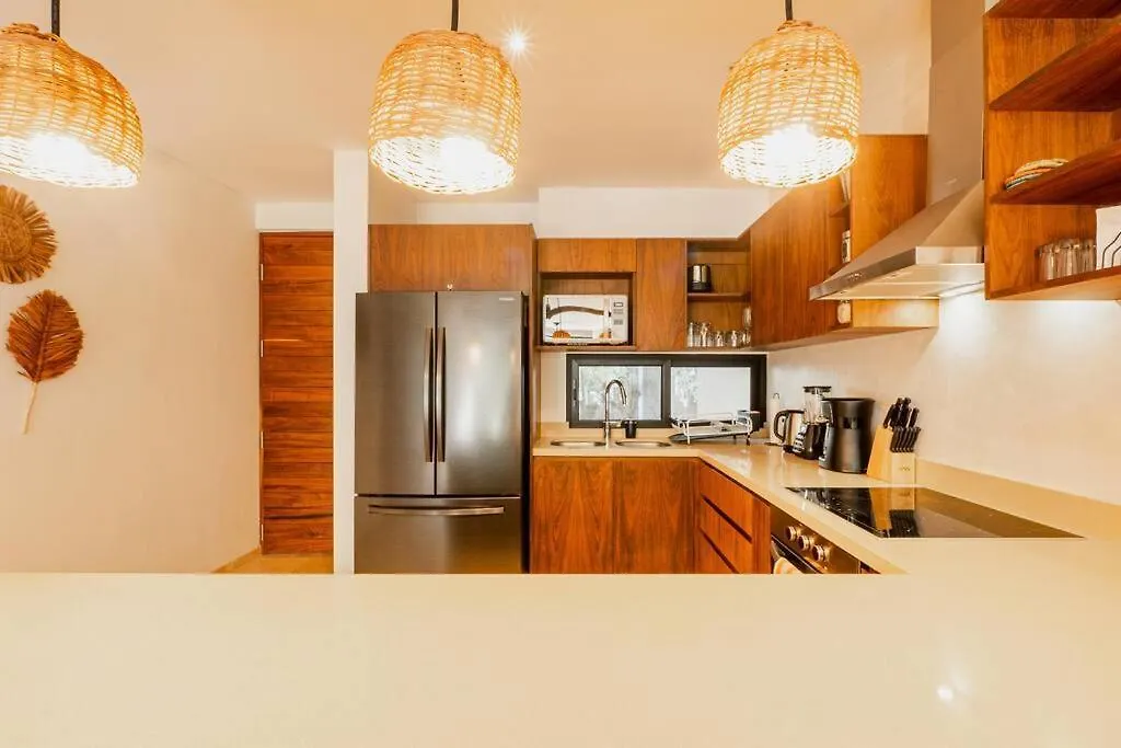 Brand New Pool Side 2Br Private Concierge Apartment Tulum 0*,